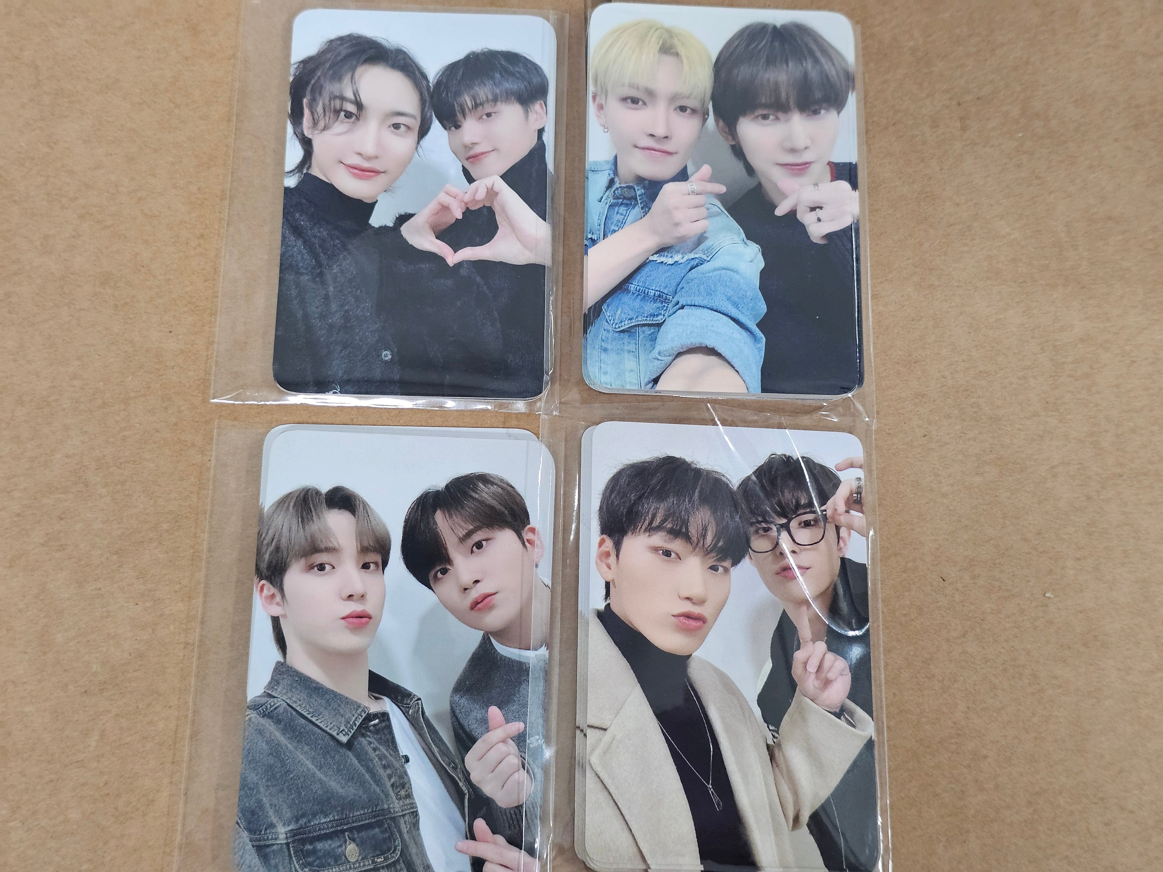 ATEEZ photocard (past event)
