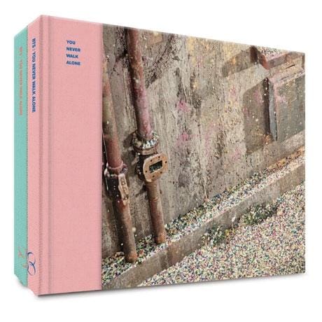 방탄소년단 (BTS) 정규 2집 리패키지 [You Never Walk Alone]